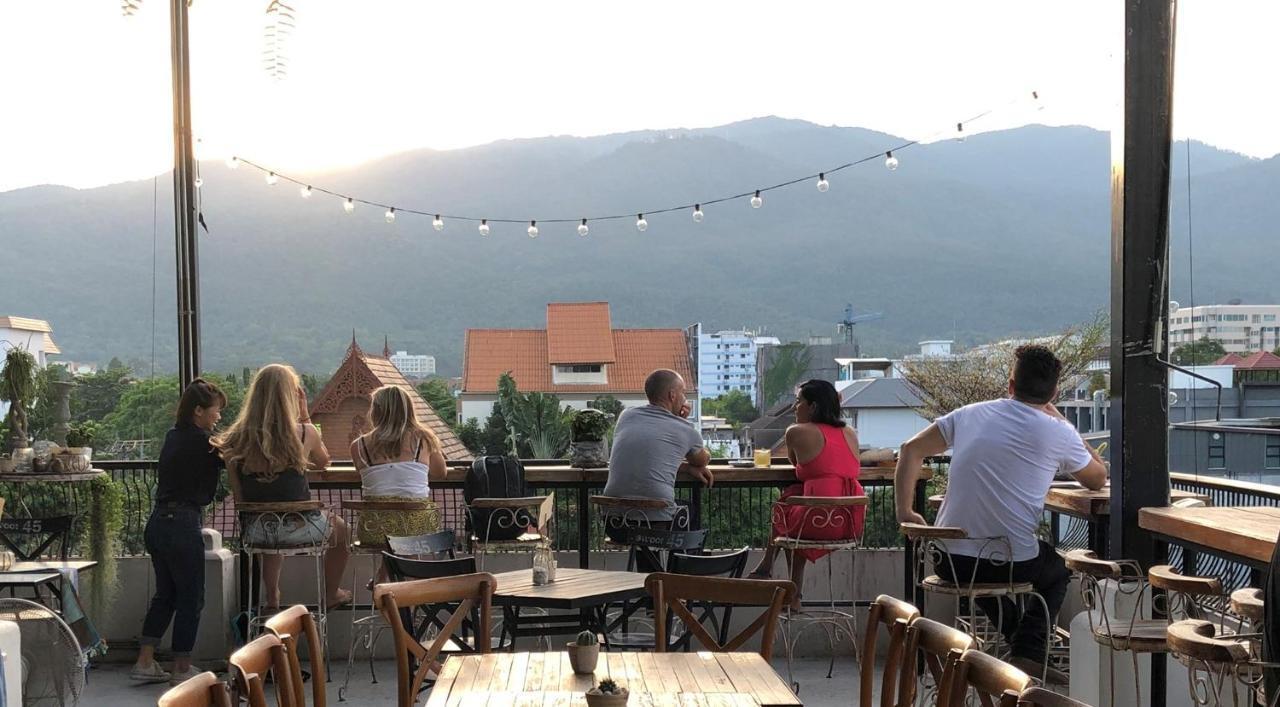 Hotel Yayee Τσιάνγκ Μάι Εξωτερικό φωτογραφία